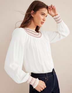 apranga lt Boden moterys smocked įgulos kaklo viršus dramblio kaulo 284XZZ1406