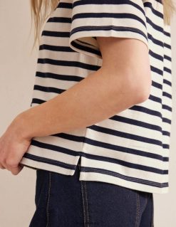 apranga lt Boden moterys sunkiasvoriai bretoniški marškinėliai dramblio kaulo/navy juostelė 284XZZ1206